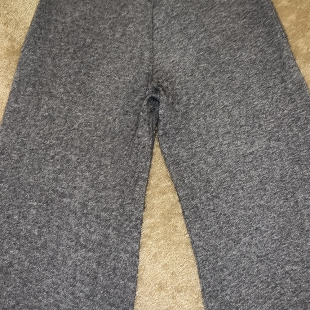 Baci Mini wide leg sweater pant. Sundance Catalog. Size Large. EUC! Gray! - Picture 13 of 16